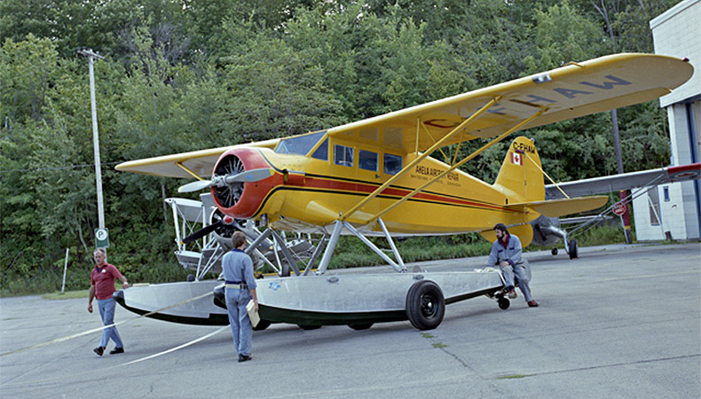 Avion SR Reliant de Stinson