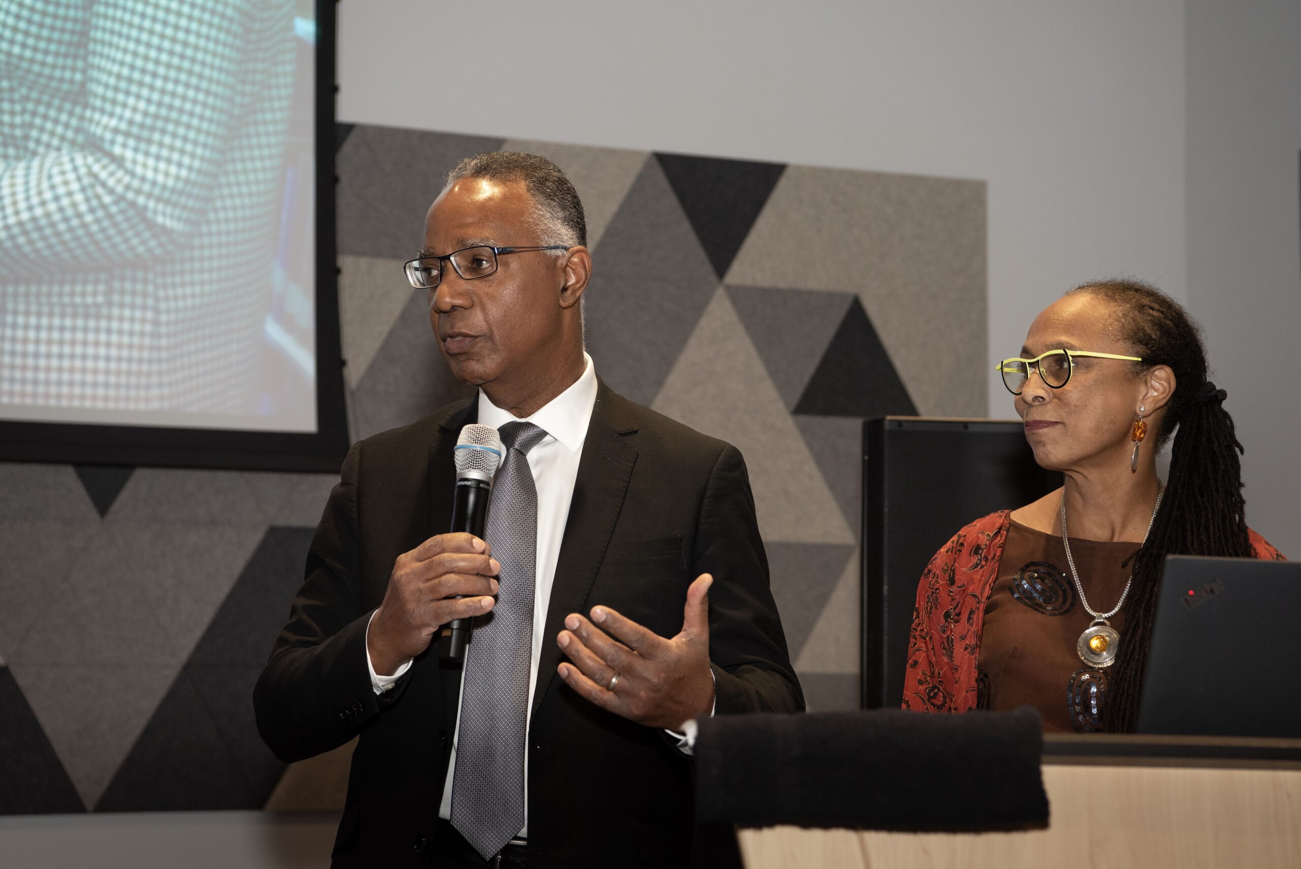 Dr. Gervan Fearon and Dr. Kathy Moscou at the launch event for the Black and African Canadian Scientific and Technological Innovations Fellowship.